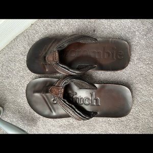 New men’s leather sandal